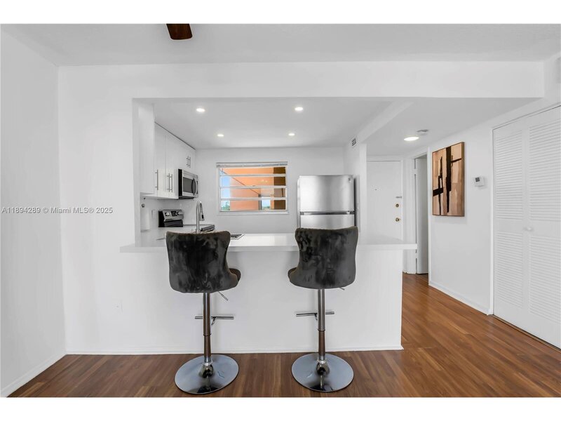 Condo image