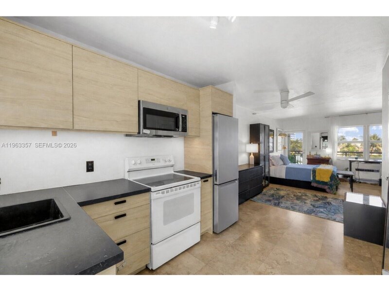 Condo image