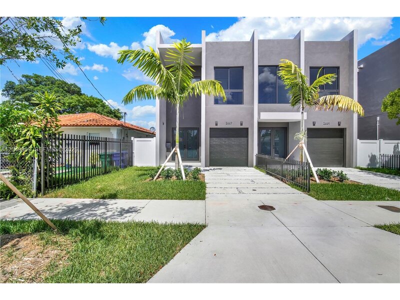 Condo image