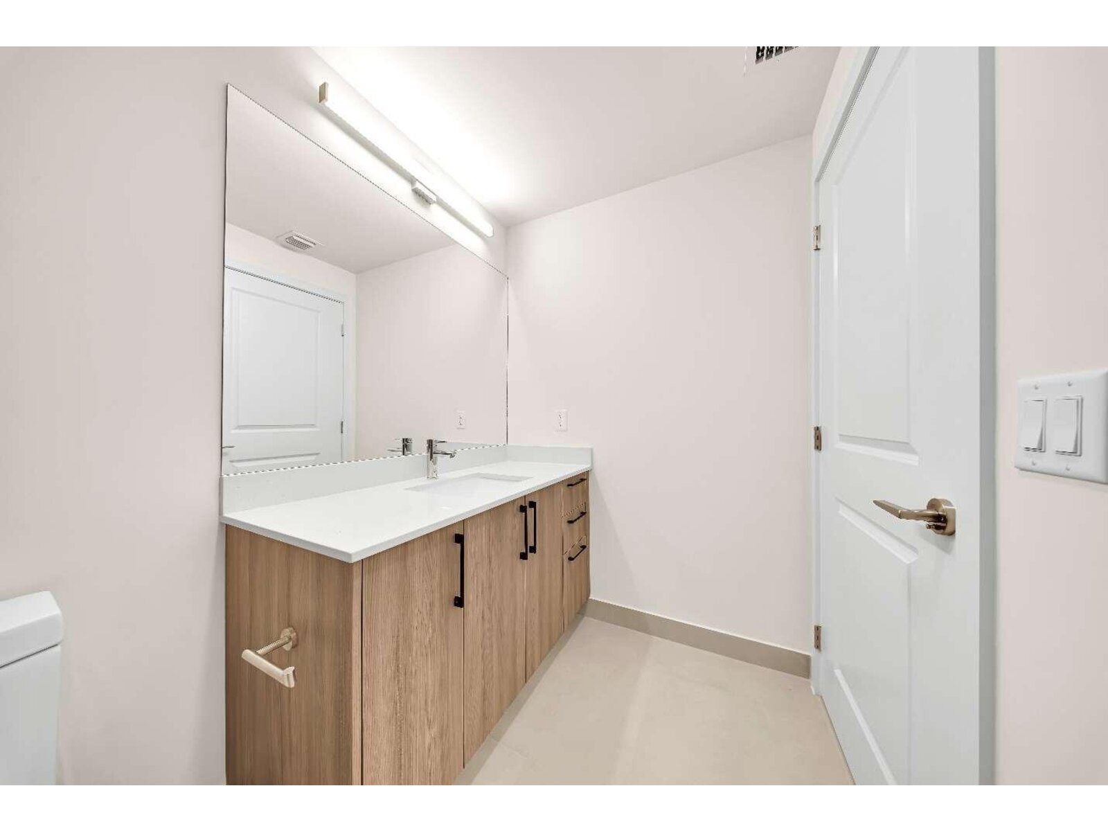 Image - 2