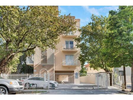 Condo image