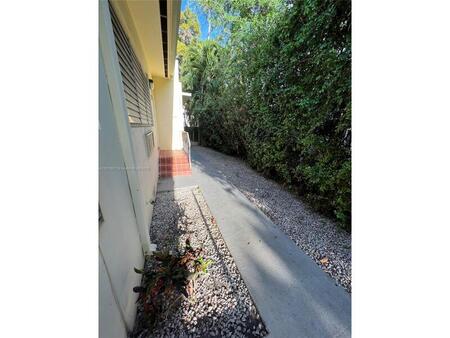 Condo image