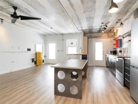Condo image