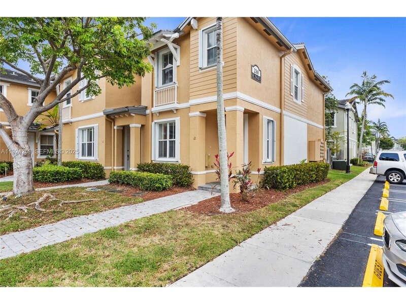 Condo image