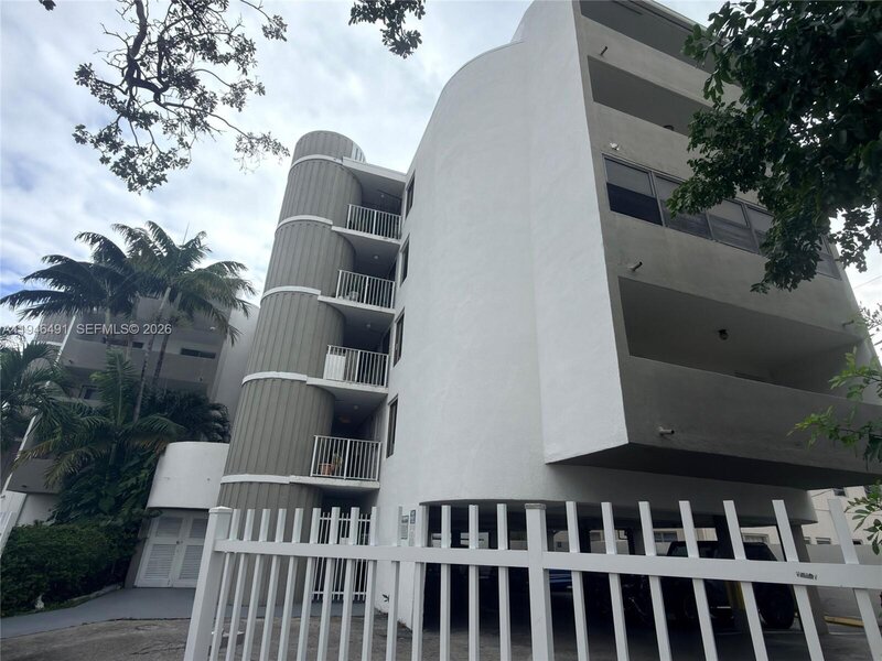 Condo image