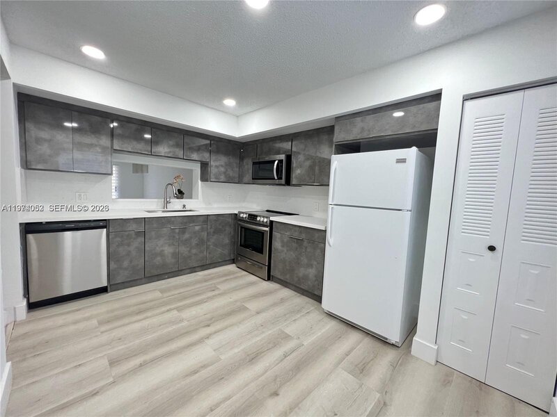 Condo image