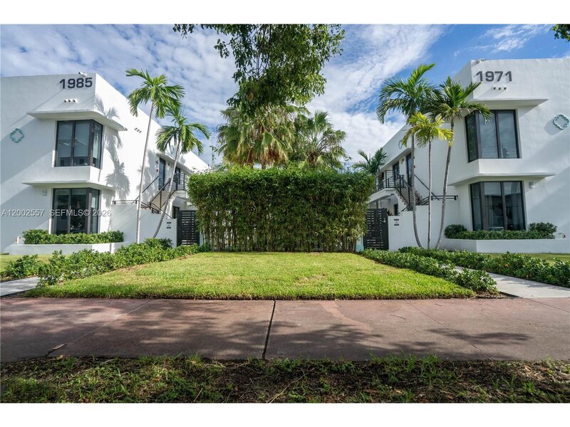 Condo image