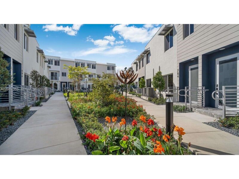 Condo image