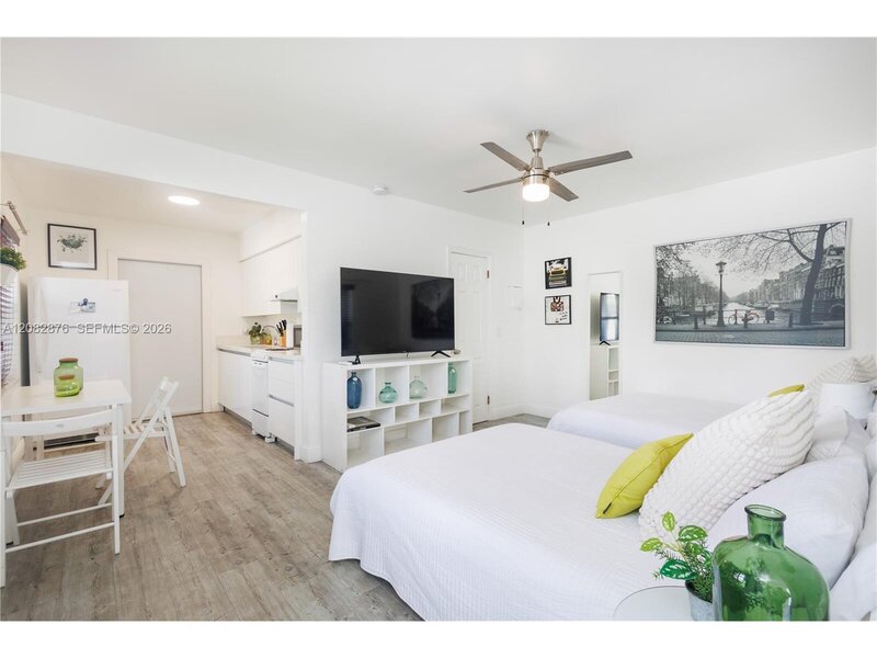 Condo image
